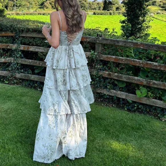 V. Chapman Caterina Sage Floral Tiered Dress - Picture 5 of 8